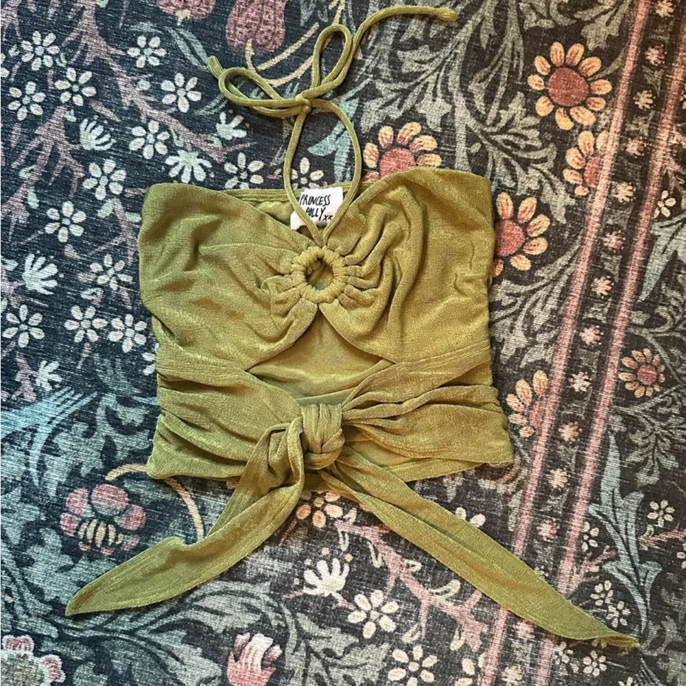 Princess Polly LORIELLA RING DETAIL CROP TOP - Picture 5 of 5
